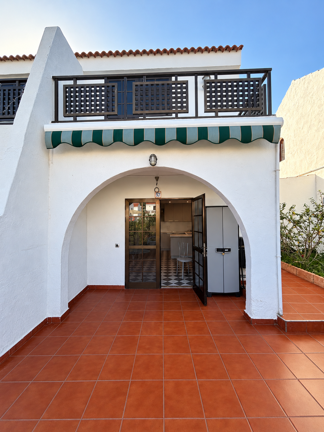 Completed duplex renovation in Playmar with a terrace and balcony